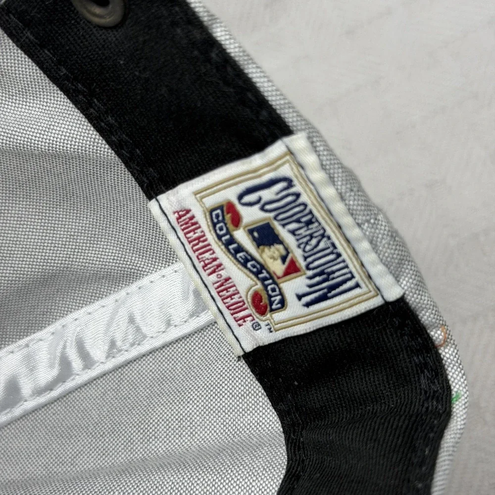 San Francisco Giants Hat Cap Strap Back Mens One Size Gray‎ MLB American Needle